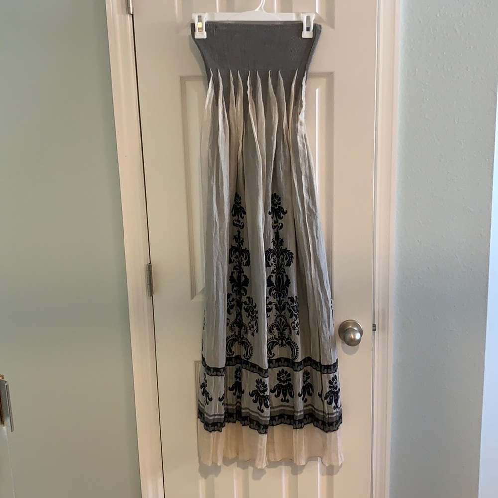 Midi Dress / Maxi Skirt